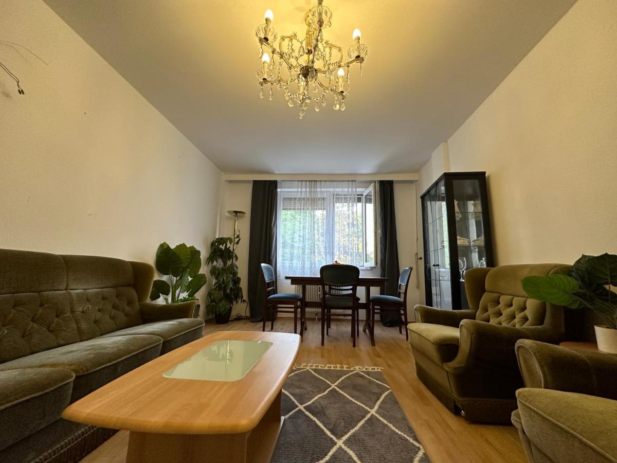 2 Rooms Flat With Balcony, Near Of Center Wien Exteriör bild