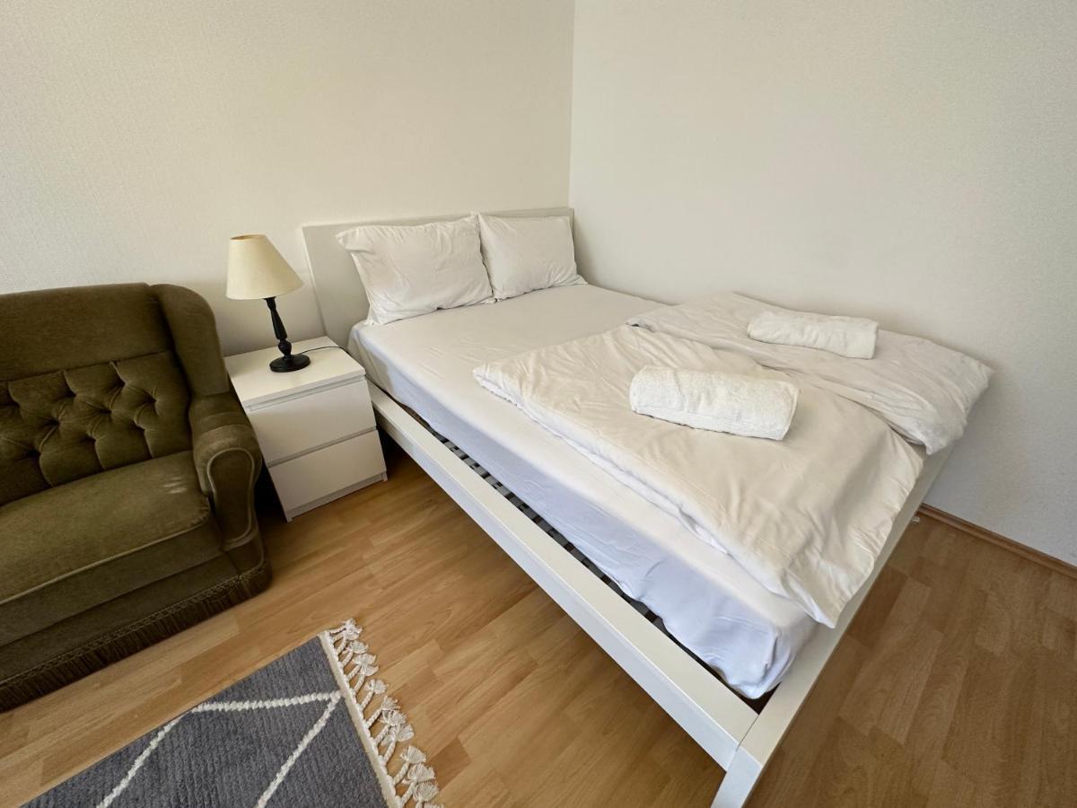 2 Rooms Flat With Balcony, Near Of Center Wien Exteriör bild